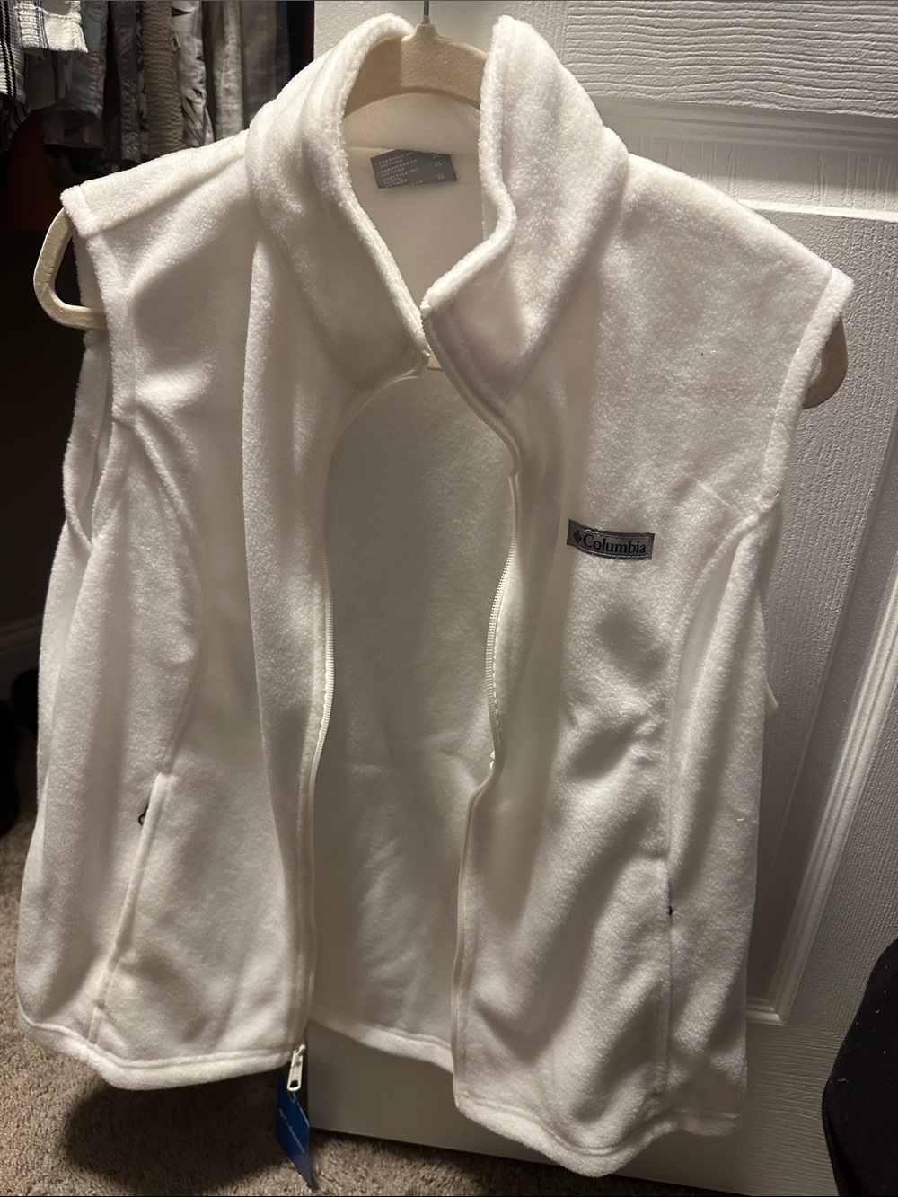 Columbia White Plush Fleece Vest
